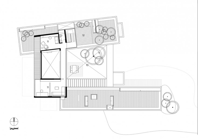 plan-architecte-sol-maison-U-jardin-intérieur-entouré-baies-vitrées