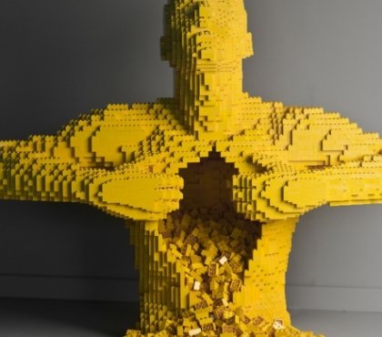 sculpture Lego Nathan Sawaya-Yellow-collection-Human-Condition
