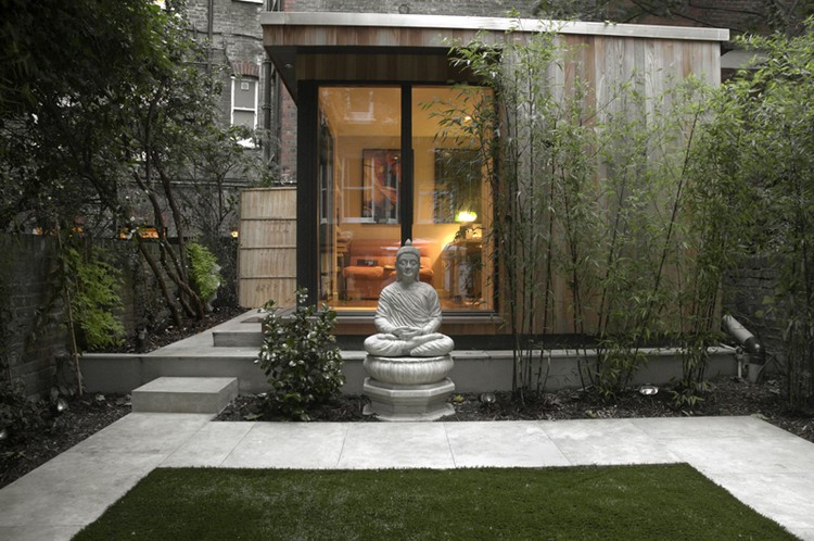 statue-jardin-zen-boudddha-pierre-naturelle-jardin-moderne