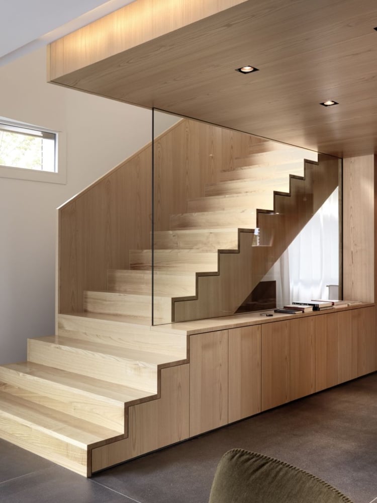 aménagement sous escalier -meuble-rangement-bois