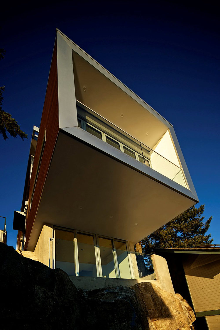 fenêtre panoramique -maison-falaise-architecture-moderne