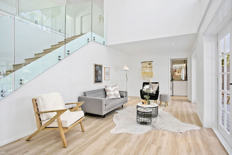 Intérieur blanc et bois – 40 idées inspirantes à emprunter Pequeños idées Salon