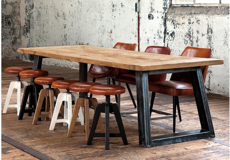 meubles-déco-loft-industriel-table-chaises-tabourets-métal-bois-cuir