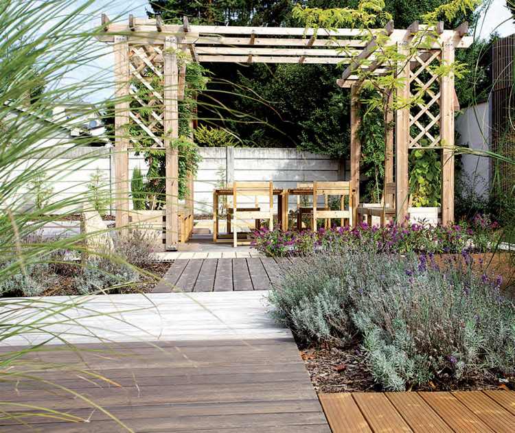 nettoyage-terrasse-bois-composite-pergola-meubles-jardin