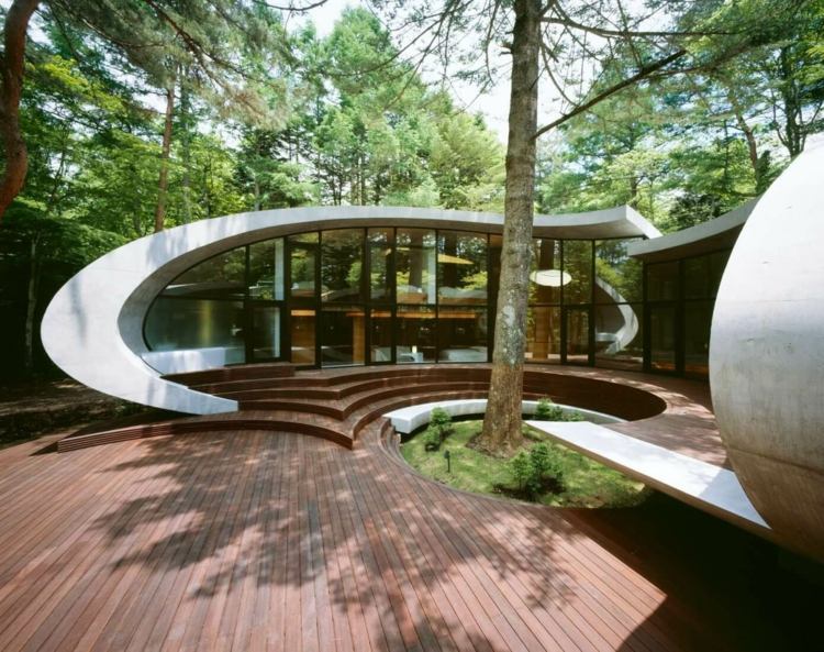 puits de lumière terrasse-bois-composite-maison-design