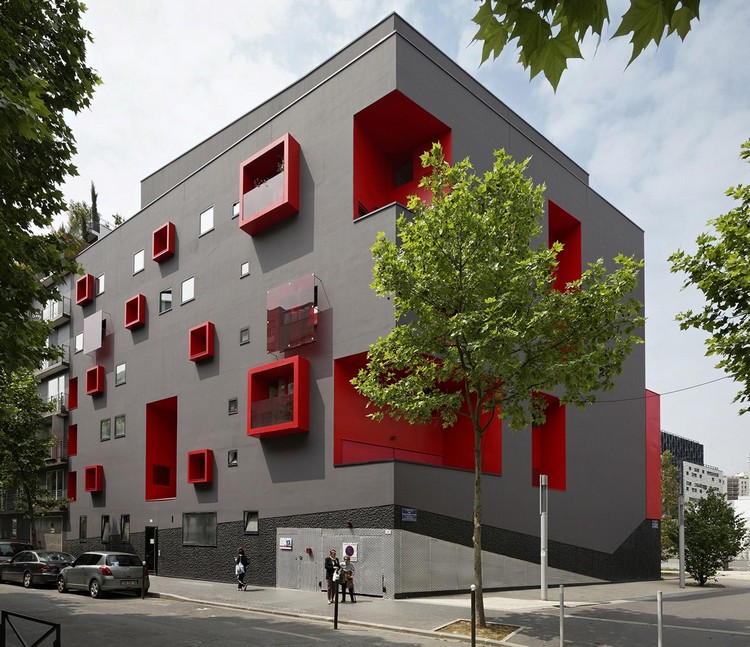 bardage-façade-arrondissement-17-gris-rouge