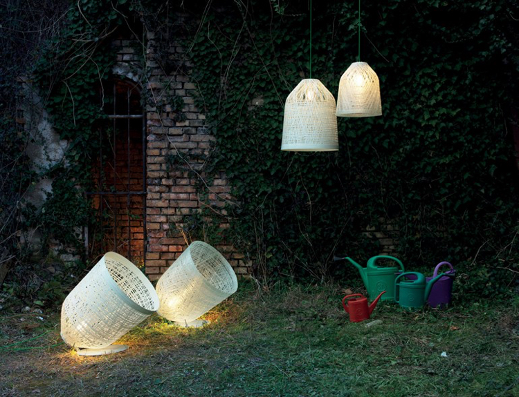 éclairage extérieur -suspension-design-lampadaire-jardin-BLACKOUT-KARMAN