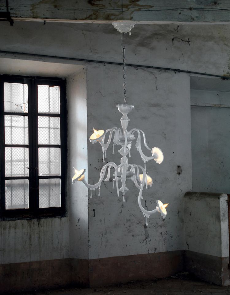 Lustre design –20 idées originales pour couronner les pièces Désign Lustres Blanc