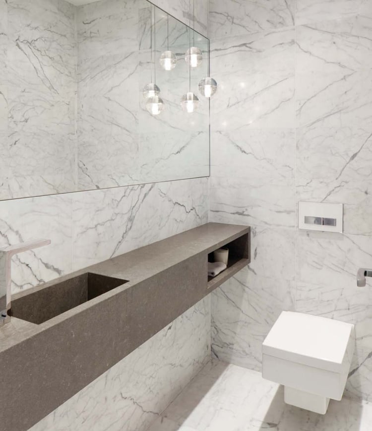 meuble sous lavabo salle de bain -mural-pierre-carrelage-mural-marbre-blanc