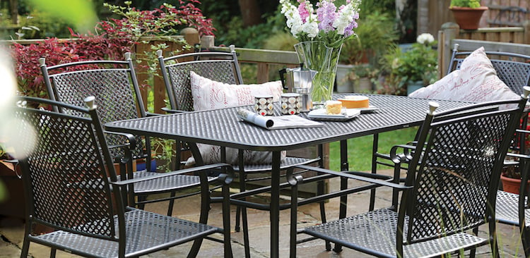 mobilier de jardin en fer forgé - ensemble-table-rectangulaire-chaises