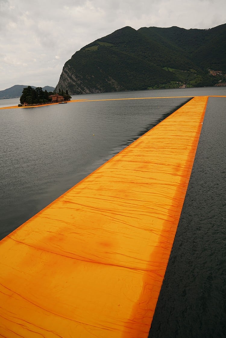 ponton-flottant-jeanne-claude-zoom-création-orange