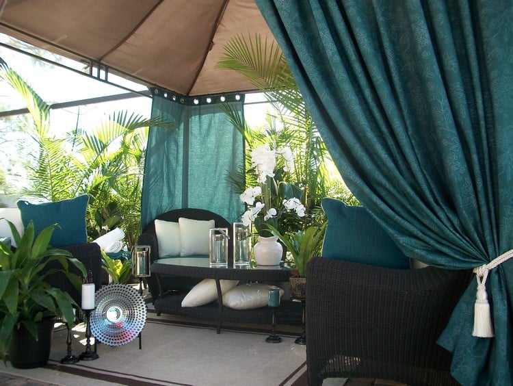rideau-veranda-épais-vert-encre-meubles-plantes