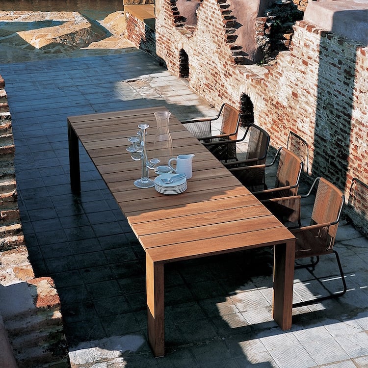 table jardin design -moderne-style-méditerranéen-bois-PIER-RODA