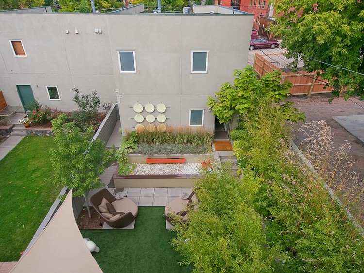 terrasse de jardin moderne-canapé-extérieur-gazon