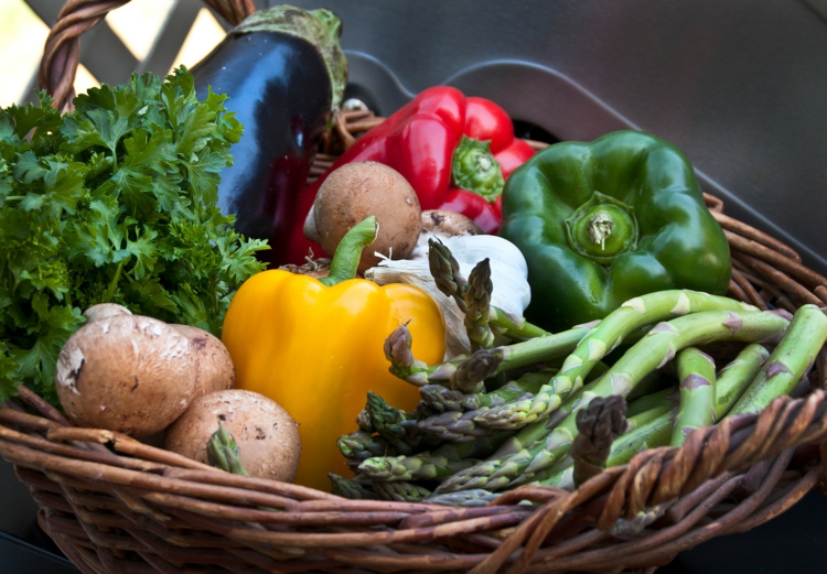 aliments-pauvres-glucides-régime-hydrates-carbone-légumes