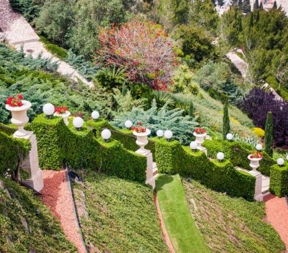 aménagement jardin en pente