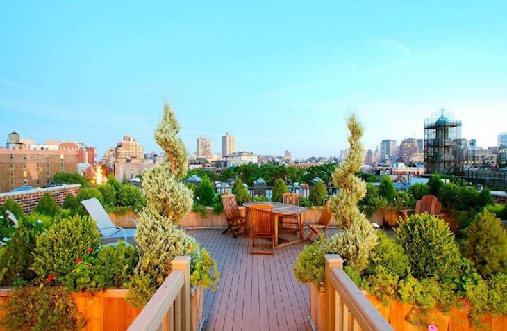 jardinière en bois et bacs-buis-toit-terrasse-New-York