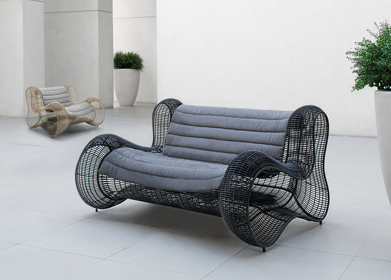 mobilier outdoor design - banc-acier-chanvre-Manille-Pigalle-Kenneth-Cobonpue