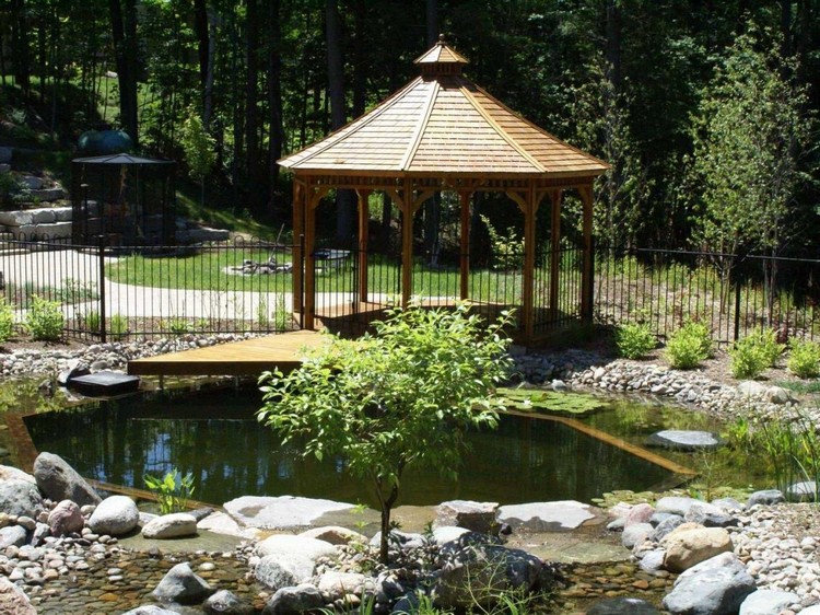 protection bassin de jardin –clôture-métallique-gazebo-bois