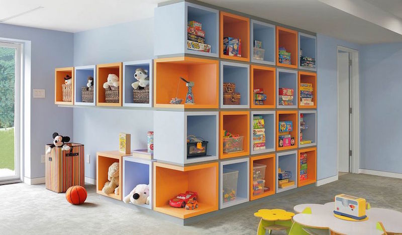salle-jeu-maison-meuble-rangement-angle-bleu-orange