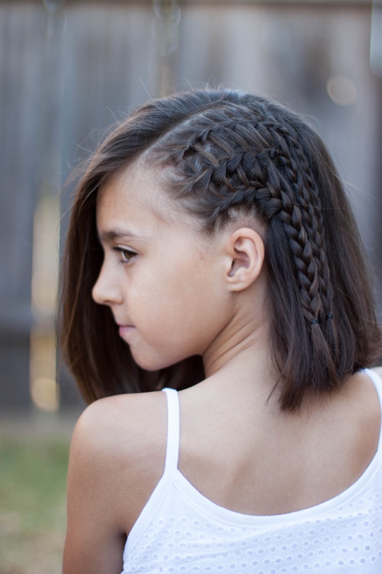 Coiffure pour petite fille facile et originale - 32 idées 