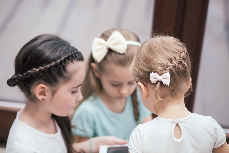 coiffure pour petite fille