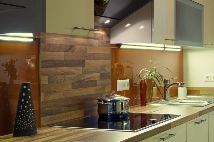 Crédence de cuisine en bois massif en 20 idées originales Credence désign cuisine