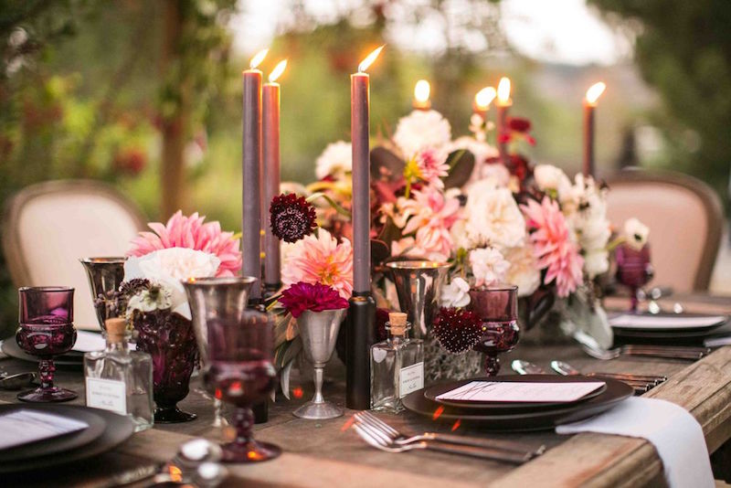 mariage-automne-décoration-table-fleurs-saison-palette-couleur-merlot