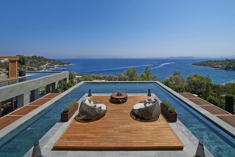 piscine-moderne-tout-maison-architecte-terrasse-bois