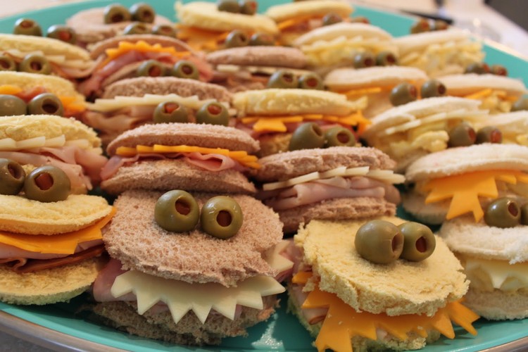 recette-sandwich-anniversaire-enfant-idées-olives-fromage