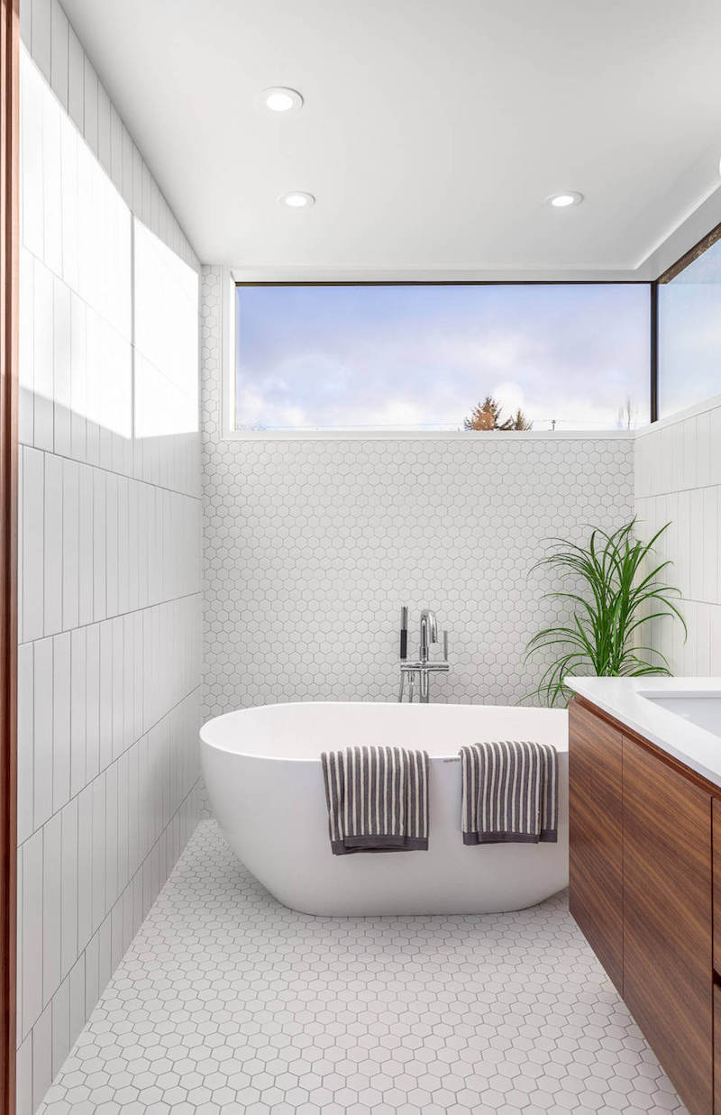 salle de bain design 2016-idées-carrelage-maison-Vancouver-Randy-Bens.