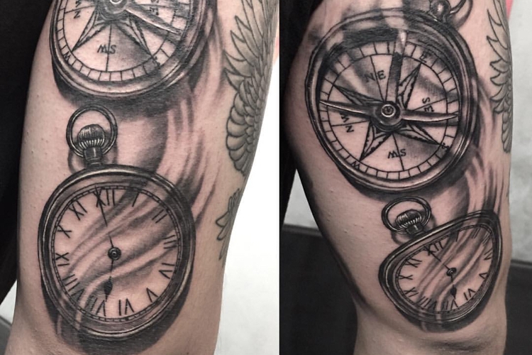 Tatouage rose des vents et boussole - signification et idées en 25 tattoos
