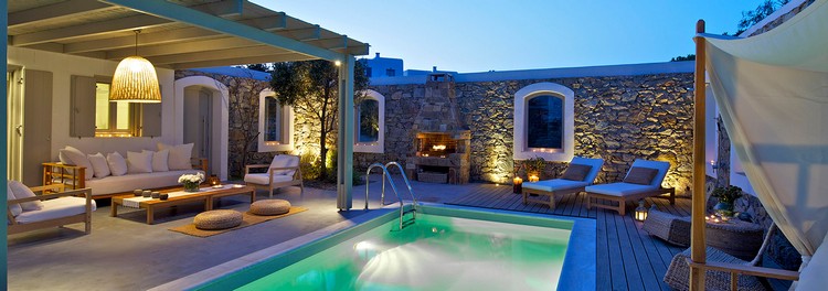 terrasse-contemporaine-touche-rsutique-minialiste-piscine