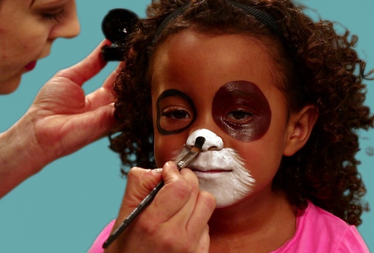 idee-maquillage-halloween-enfant-fille-chiot-mignon