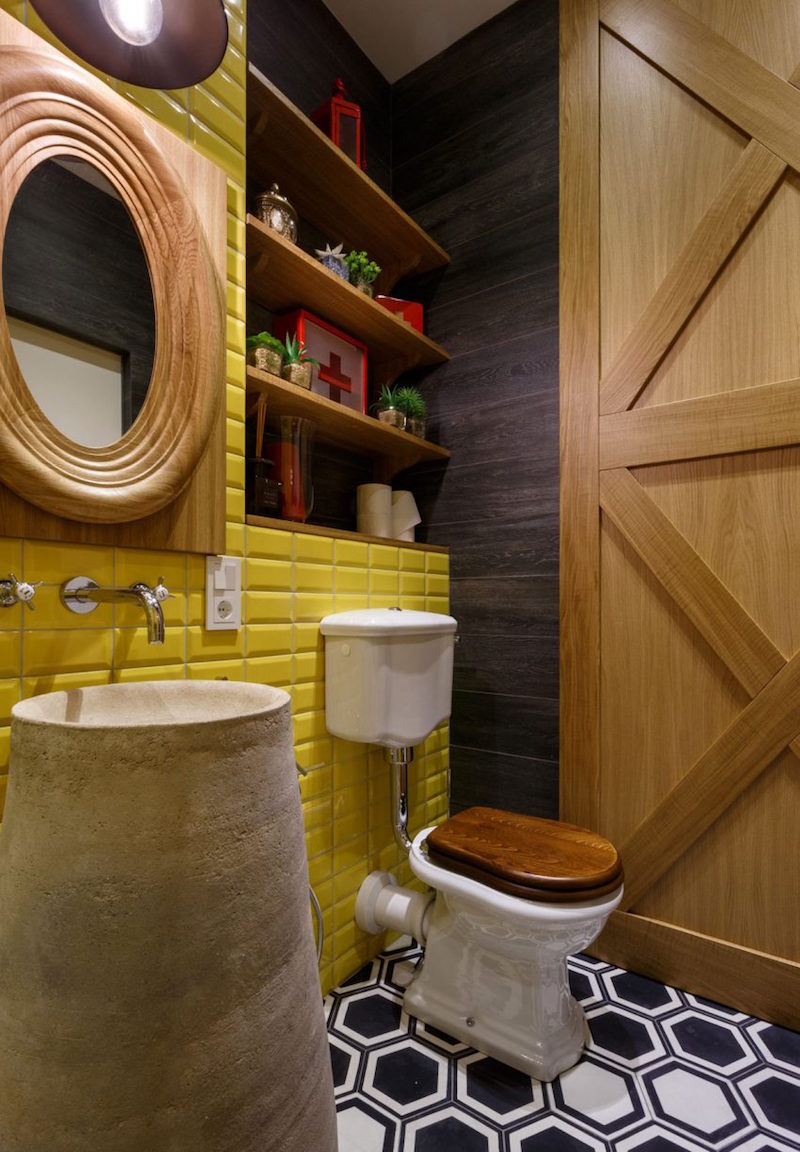 reve%cc%82tement-mural-carrelage-metro-jaune-salle-bain-toilettes