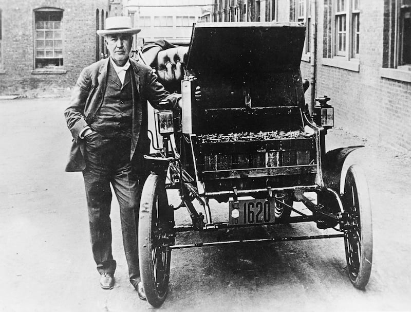 voiture électrique ancienne-Thomas-Edison-Edison-Baker-1895