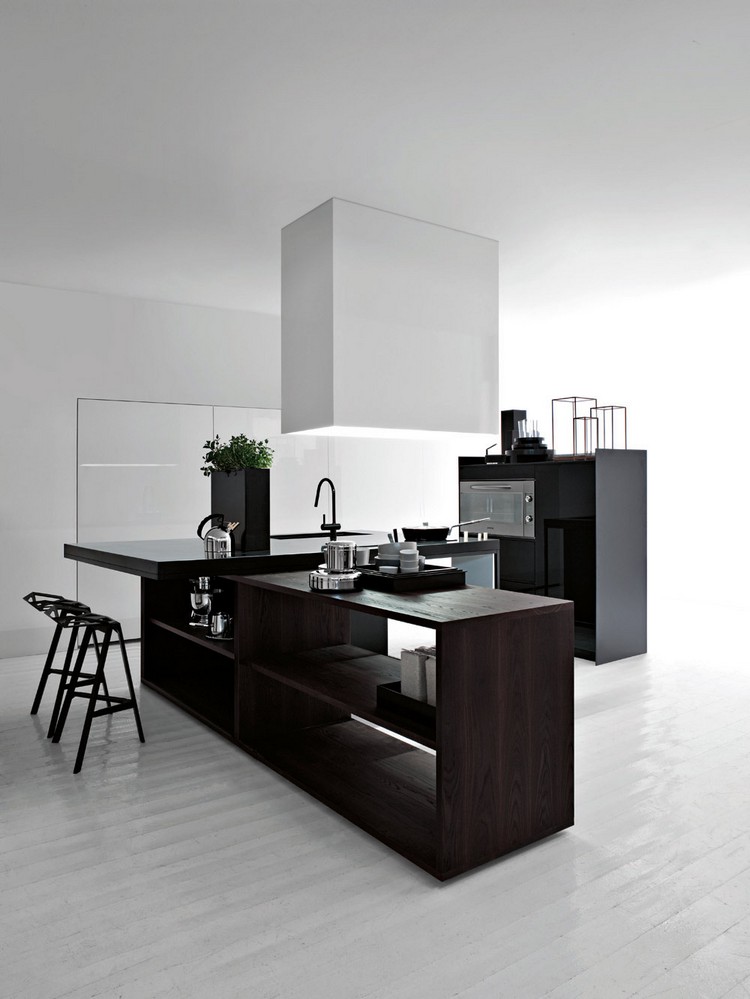 ilot-cuisine-moderne-design-noir-blanc-sol-parquet-massif