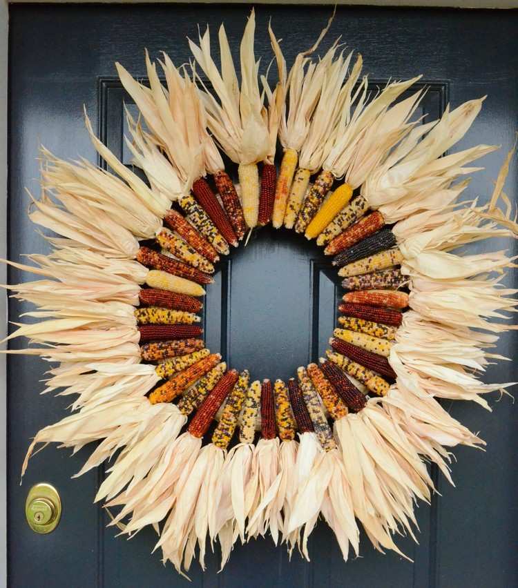 Couronne dautomne à faire soi,même pour habiller la porte dentrée idées, astuces et photos
