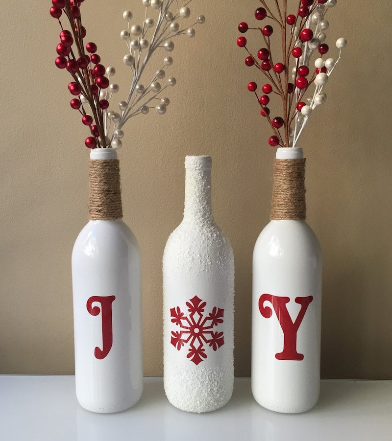 décoration de Noël à faire soi-même facile-vases-bouteilles-vin-peintes-blanches
