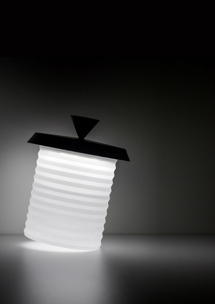 Lampe sans fil signée davide groppi et prête à révolutionner l ...