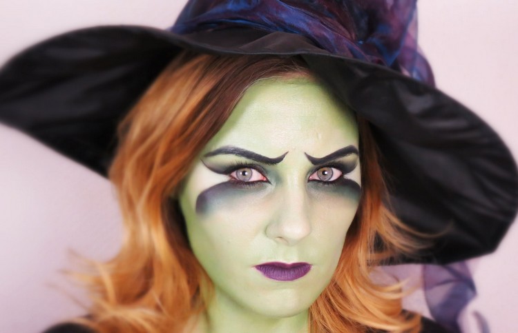 maquillage-halloween-facile-sorciere-vert-noir-violet
