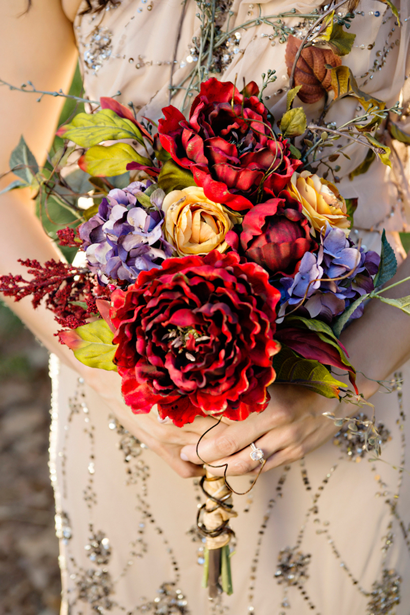 mariage-automne-idee-robe-bouquet-mariee-style-boho-glam