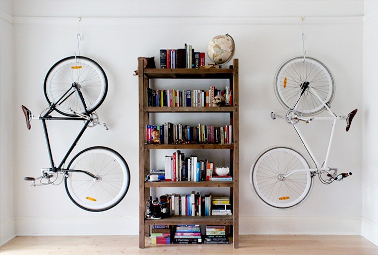 Accroche vélo en 18 idées réservées aux coins du petit appartement Rangement pour petit appartement