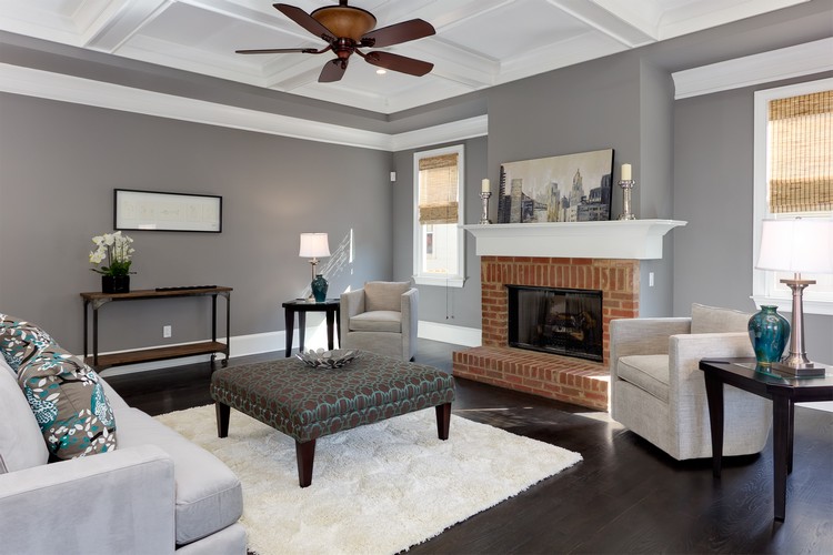 Déco salon gris blanc bois en 35 idées pour revitaliser votre intérieur