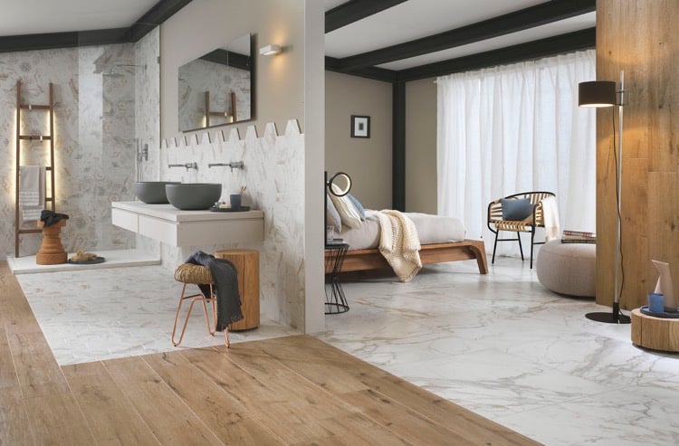 idee-deco-salle-de-bain-carrelage-motifs-plancher-bois-vasque-grise-chambre-coucher-cosy