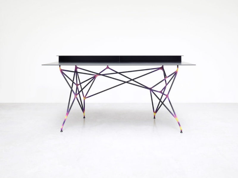 impression-3d-meubles-bureau-pietement-original-multithread-desk