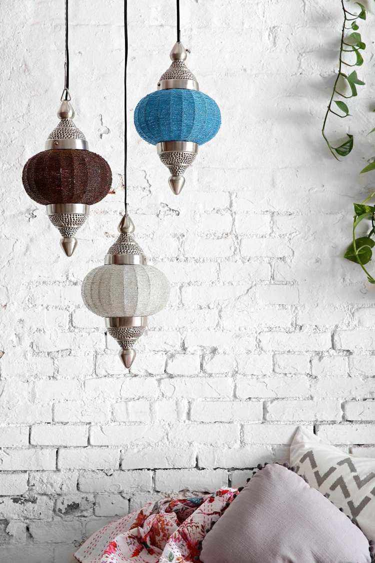 lampe-orientale-suspension-marocaine-metal-ajoure-rotin-colore