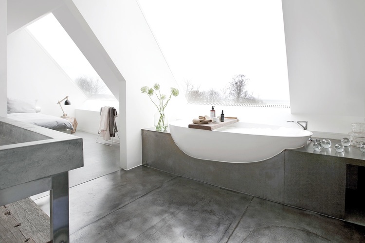 salle-de-bain-beton-cire-revetement-sol-meuble-sous-lavabo-beton