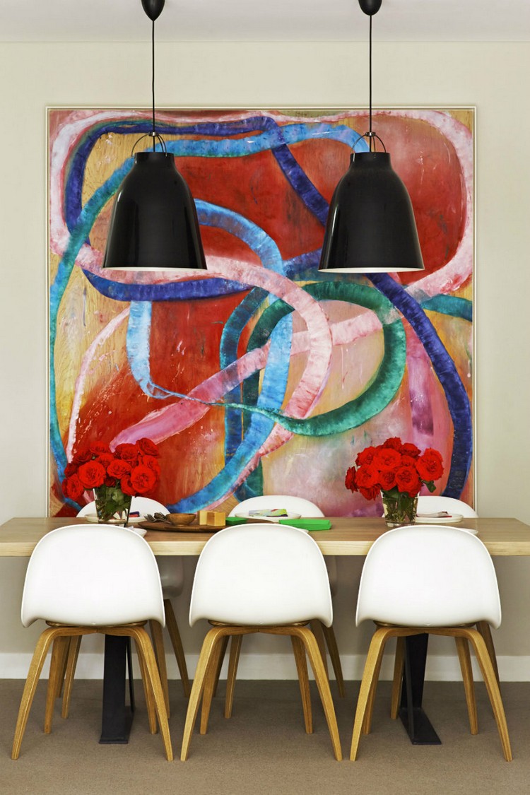 tableau abstrait moderne design-interieur-salle-manger-chaises