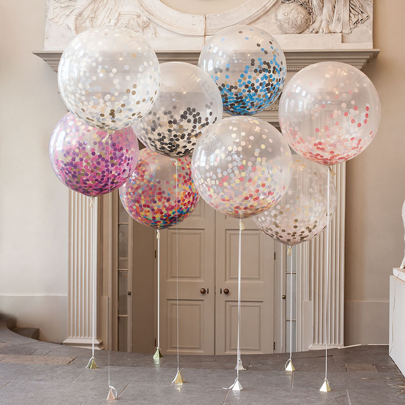 decoration-salle-mariage-pas-chere-original-ballons-confettis